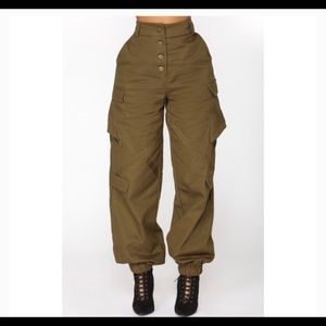 Oversized cargo pants !